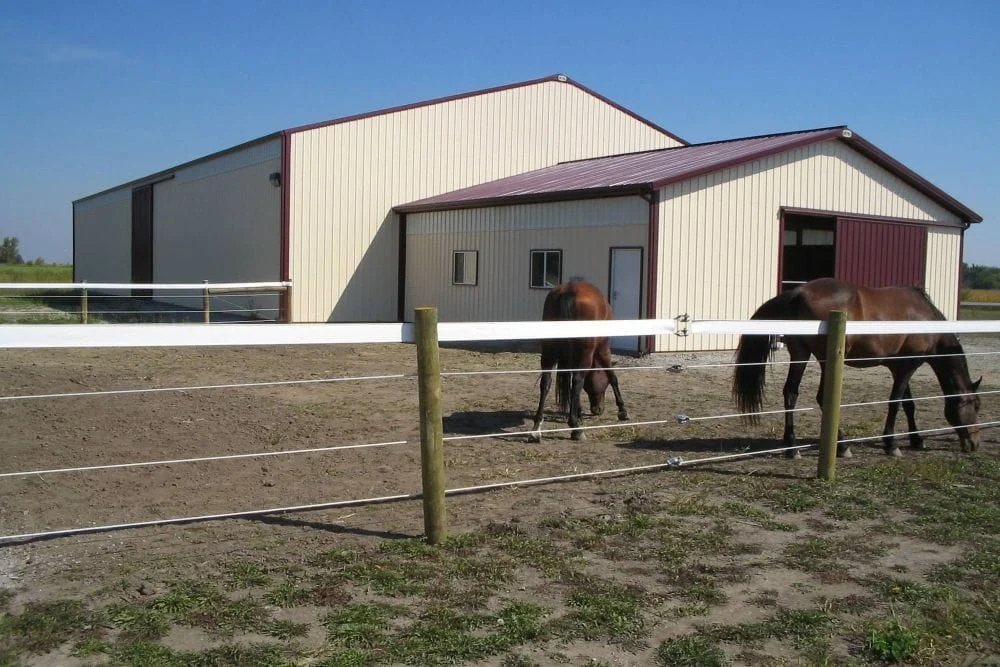 prefabricated_metal_horse_barns_102
